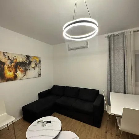 Apartment Maya *
